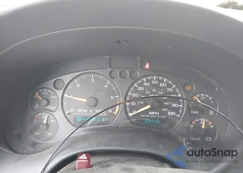 2002 Chevrolet S Truck S10 из США, поврежденный, VIN 1GCDT13W82K146488